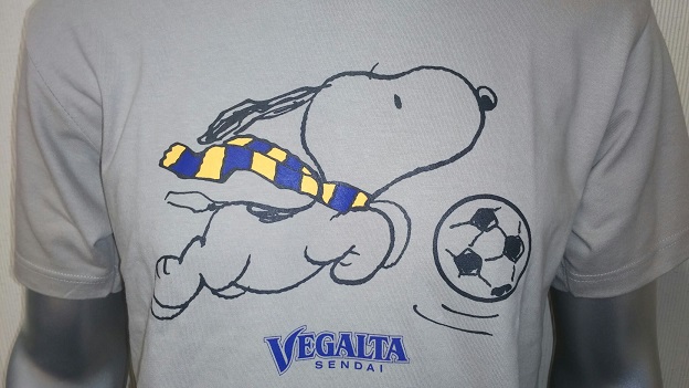 バックナンバー16 ベガルタ スヌーピー サッカーコレクション スヌーピーtシャツ ドリブル 新発売のお知らせ