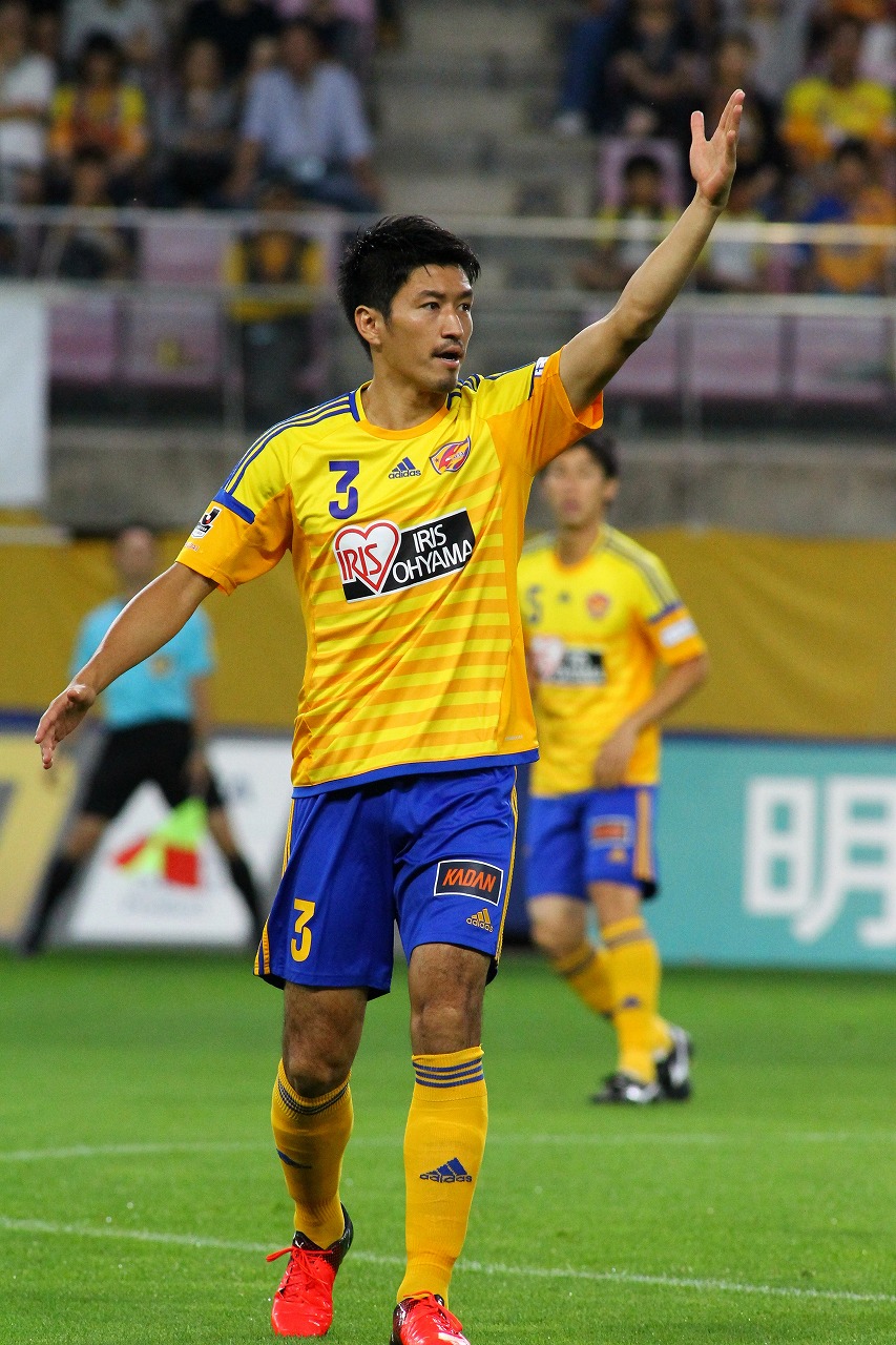 バックナンバー16 カーサベガルタ 渡部博文 ハモンロペス選手サイン会 写真撮影会 開催のお知らせ