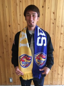 ニットマフラー奥埜選手