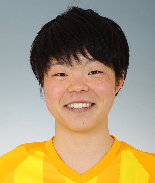 03 DF 市瀬 菜々 b