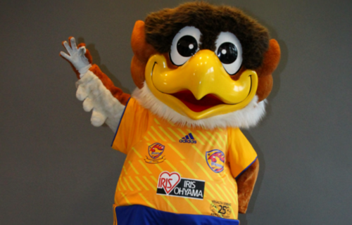 バックナンバー2019 | 菅井直樹、ベガッ太による「クリスロード商店街