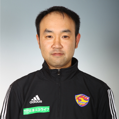 アスレティックトレーナー 岡部　智樹の写真を紹介