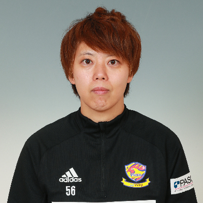 トレーナー 塚本　南の写真を紹介