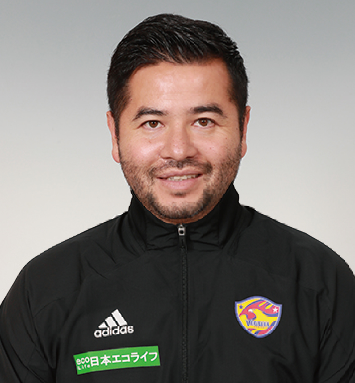 通訳 比嘉 チアゴの写真を紹介