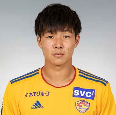 FW 菅原 龍之助の写真を紹介