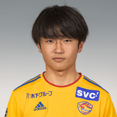 MF 小林 亮太の写真を紹介