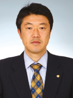 アカデミースタッフ