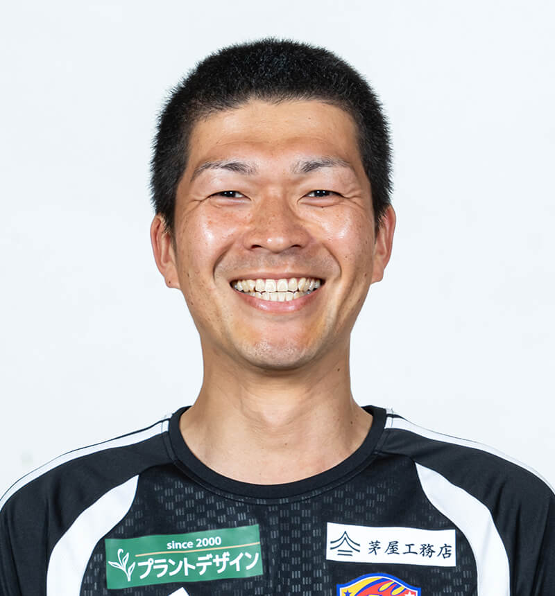 トレーナー 河村 俊平の写真を紹介