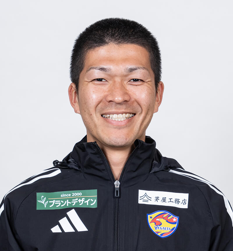 トレーナー 河村 俊平の写真を紹介