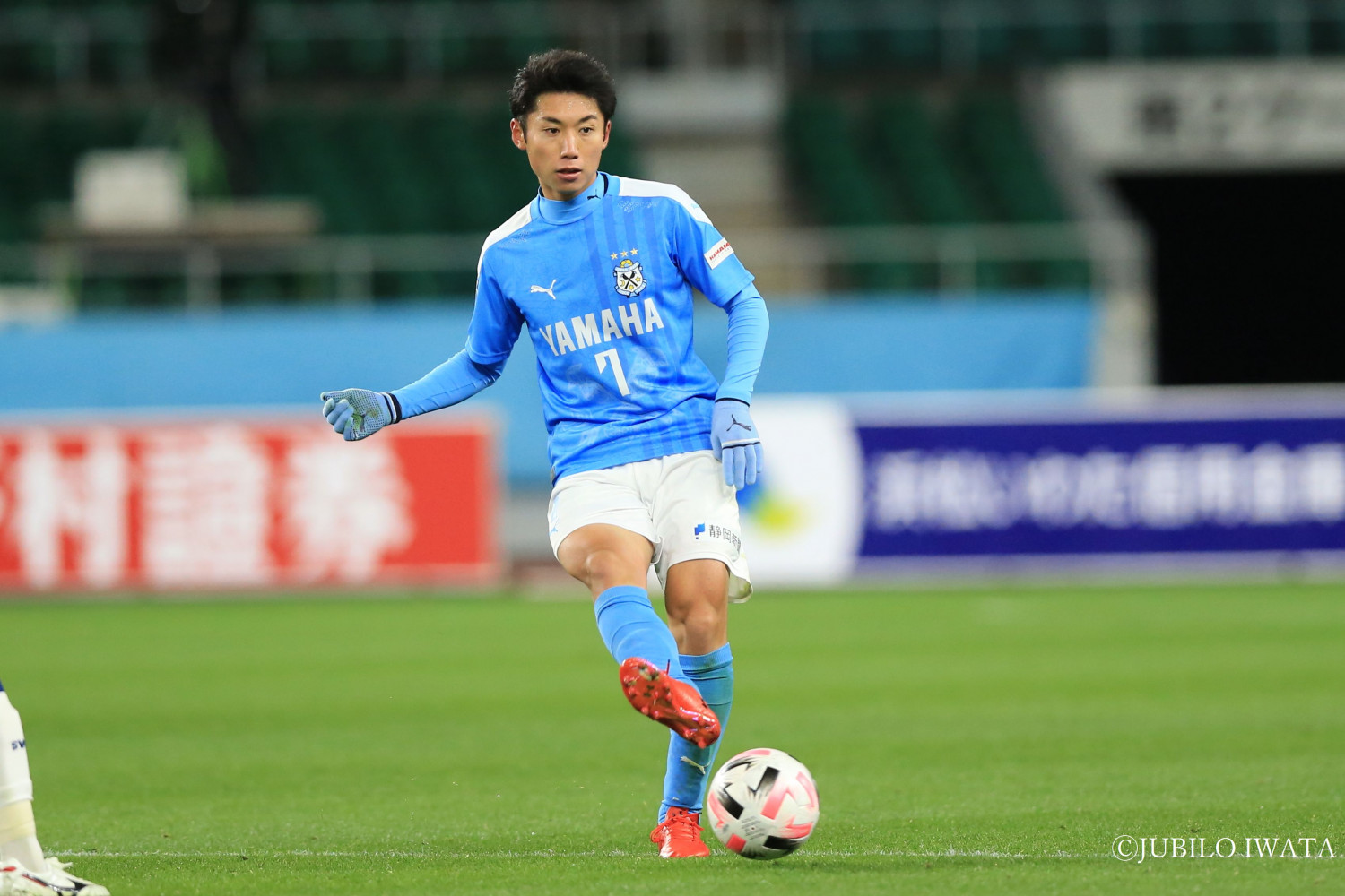 ジュビロ磐田 上原力也選手 期限付き移籍加入のお知らせ ベガルタ仙台オフィシャルサイト